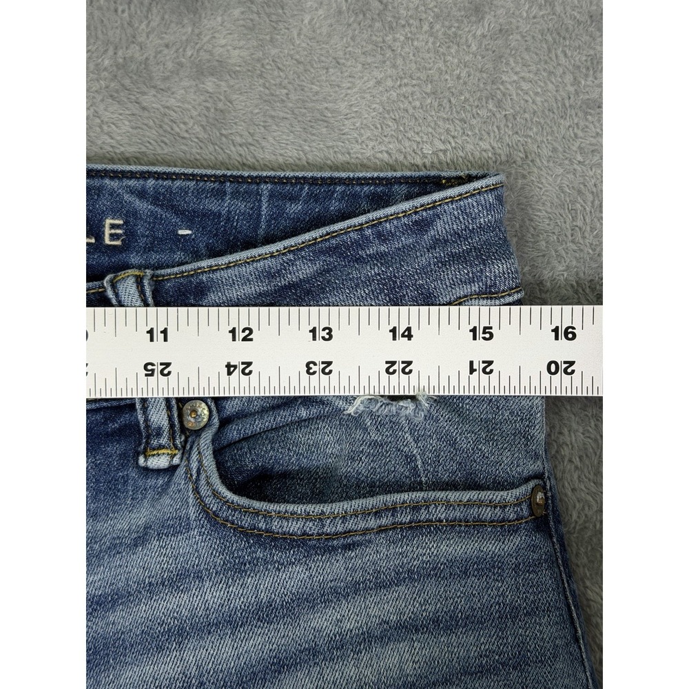 American Eagle Jeans Mens 30x32 Blue Denim Slim Straight Distressed Patch - Picture 3 of 10